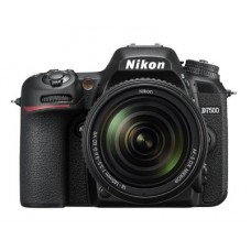 Nikon D7500 + AF-S 18-140mm VR Single Lens and Camera Kit